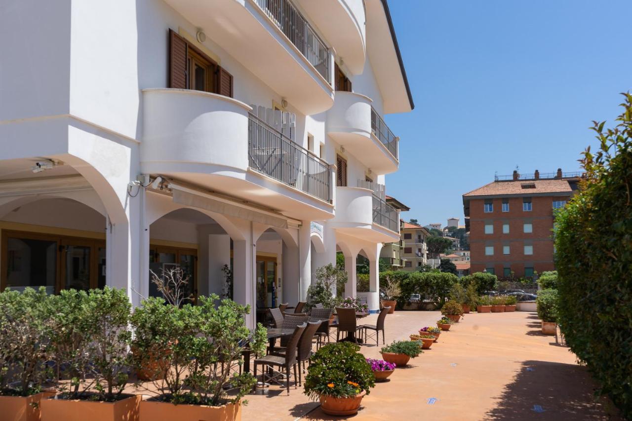 B&B Sperlonga Exterior photo